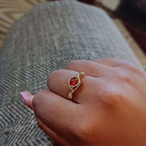New Carnelian Crystal Gemstone Ring Size 6 New In Box - Picture 1 of 5